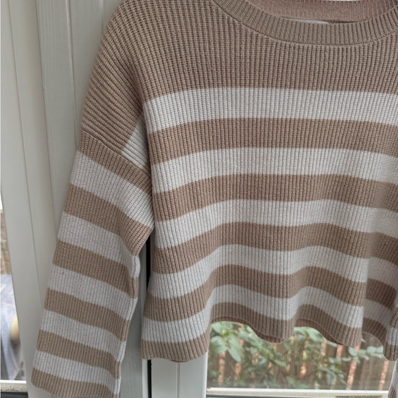 Sincerely Jules Brown and White Striped Cropped Sweater Sz S - Picture 3 of 7